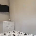 Studiospanie Magnolia Z Tarasem 2 Sypialnie דירה סופוט
